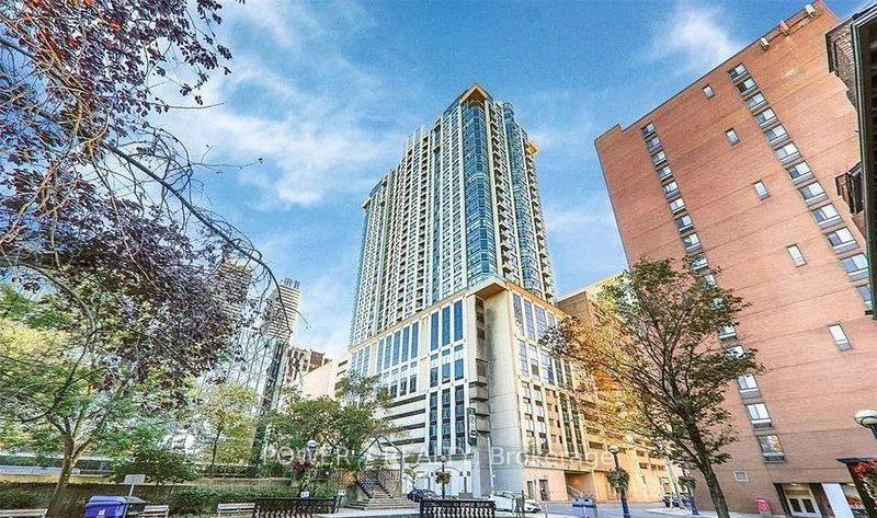 2512 - 8 Park Road