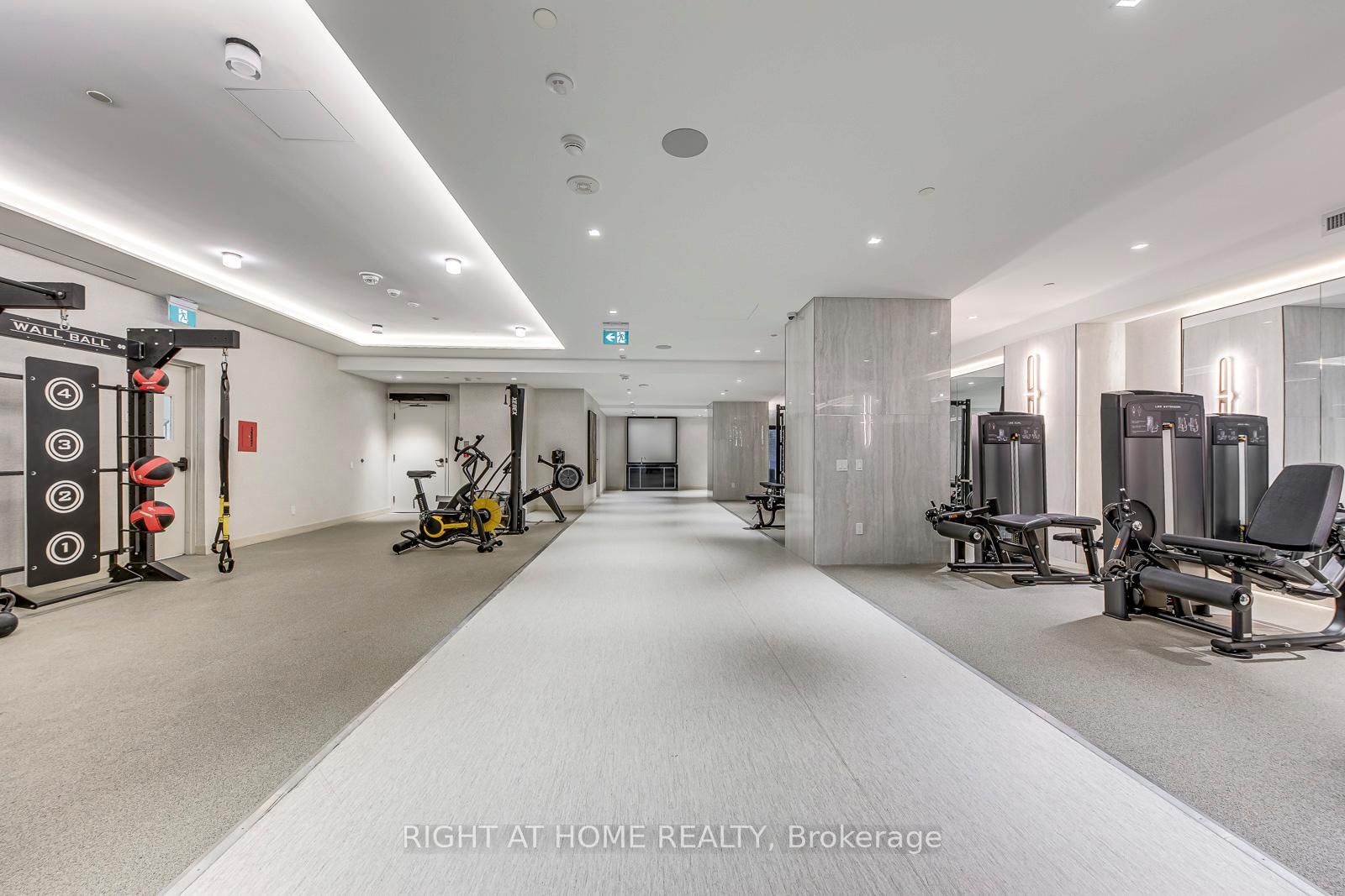 8 Wellesley Street W • #3112 • Toronto, ON photo 31