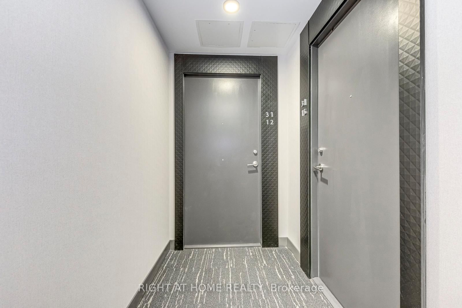 8 Wellesley Street W • #3112 • Toronto, ON photo 6