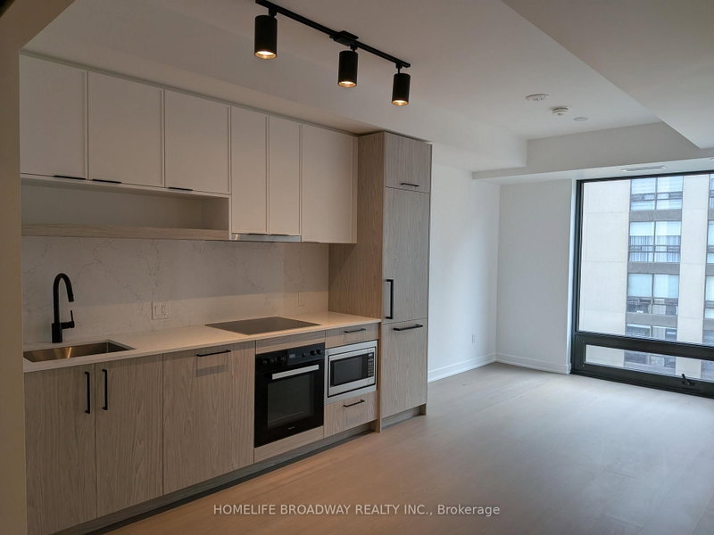1822 - 89 Montclair Avenue