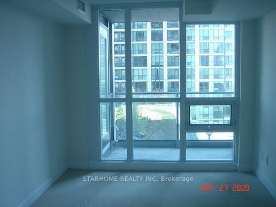 706 - 18 Harbour Street