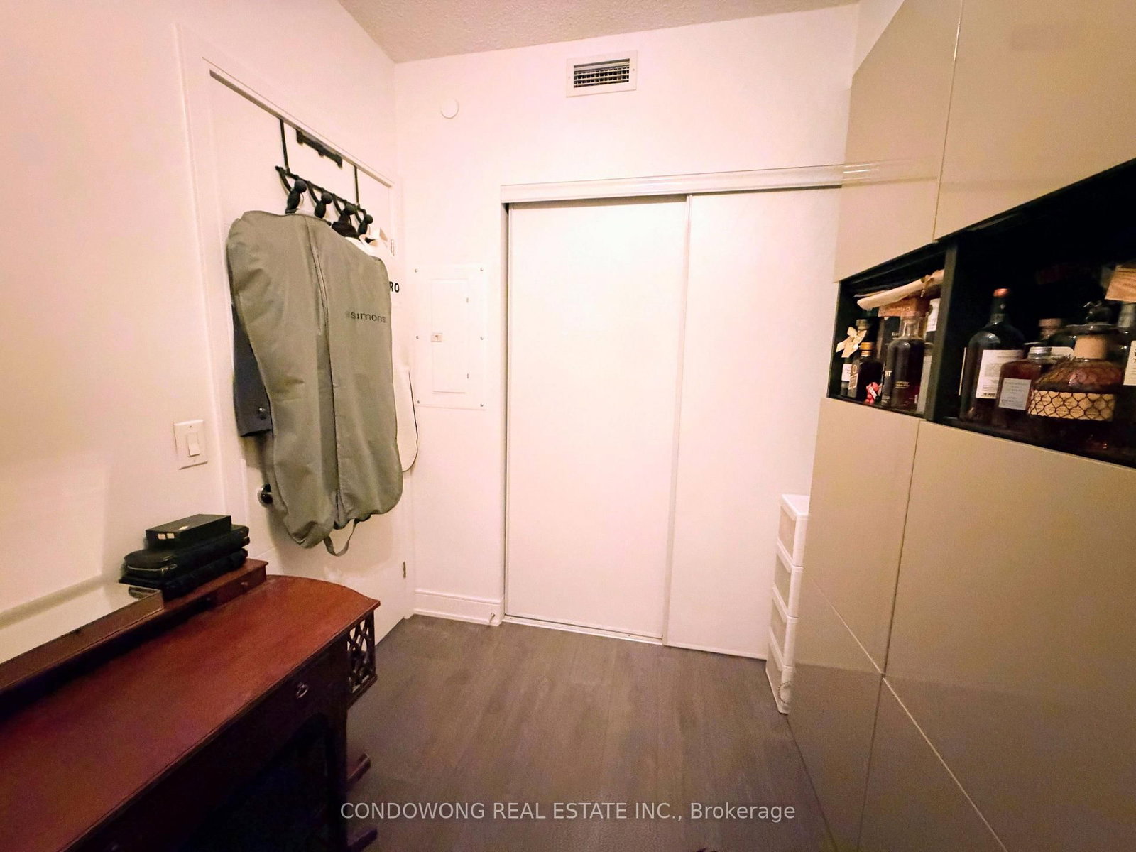 525 Adelaide Street W • #210 • Toronto, ON photo 15