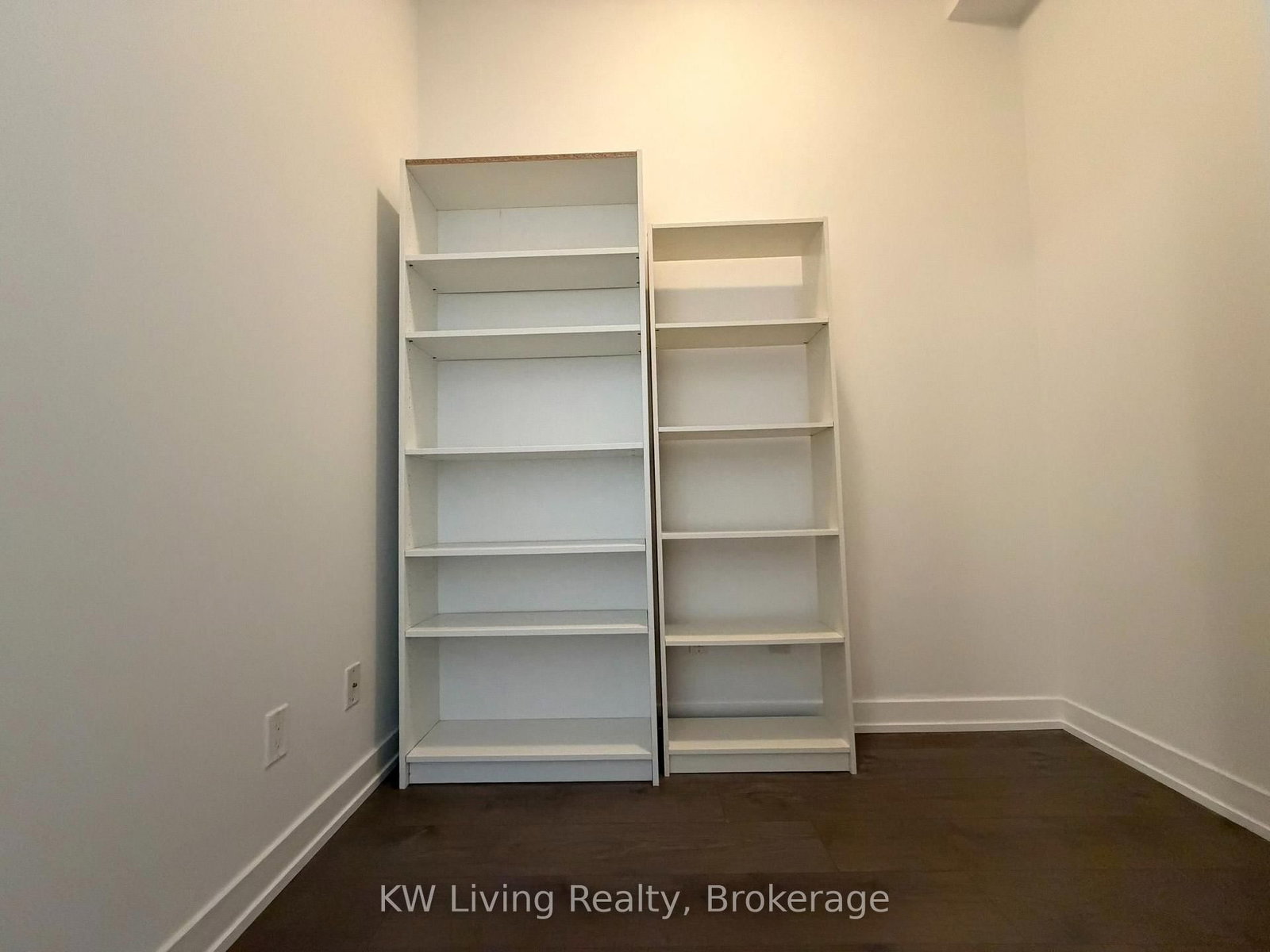 297 College Street • #509 • Toronto, ON photo 11