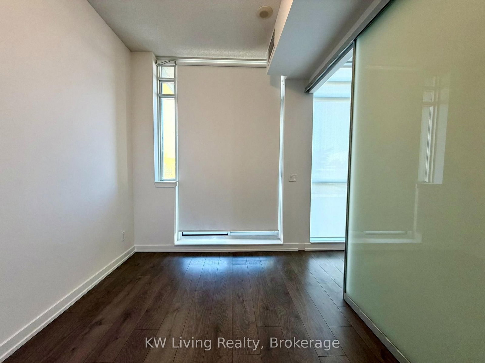 297 College Street • #509 • Toronto, ON photo 23