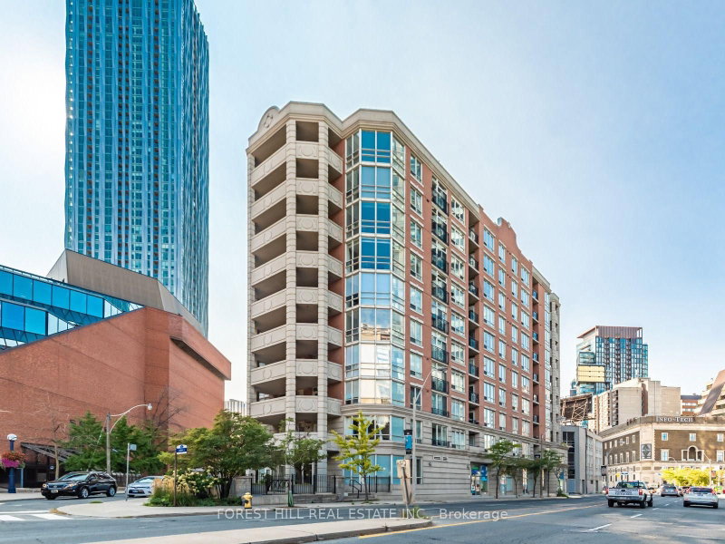 303 - 20 Collier Street