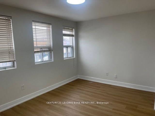 2F - 1567 Eglinton Avenue W