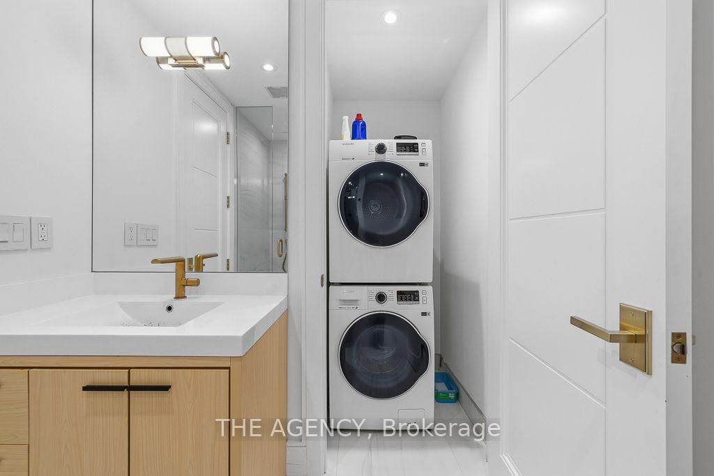 30 Hillhurst Boulevard • Toronto, ON photo 23