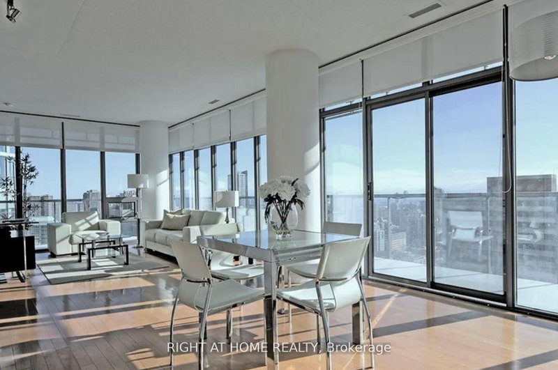 2403 - 33 Charles Street E