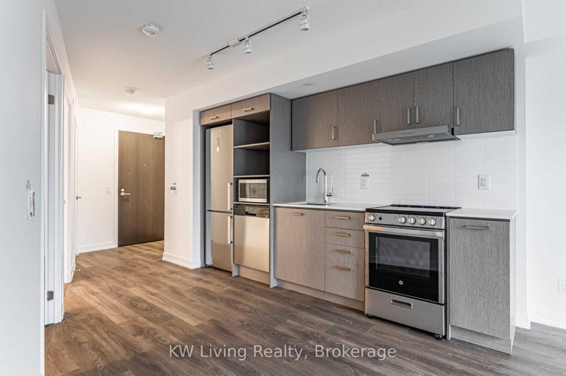 2208 - 219 Dundas Street E