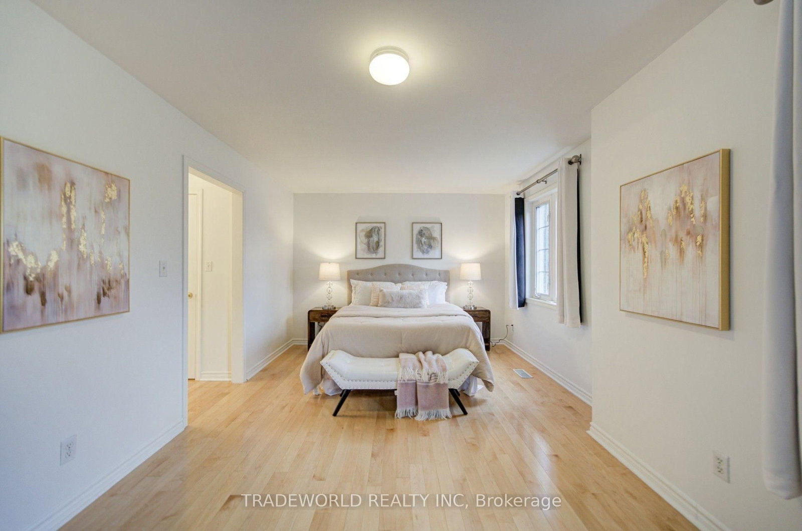 37 Avondale Avenue • #513 • Toronto, ON photo 16