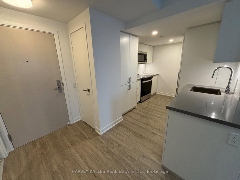 415 - 500 Wilson Avenue