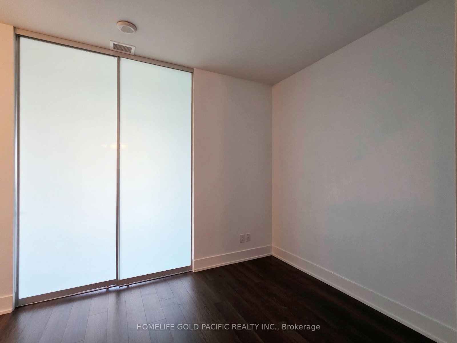 111 St. Clair Avenue W • #1222 • Toronto, ON photo 9