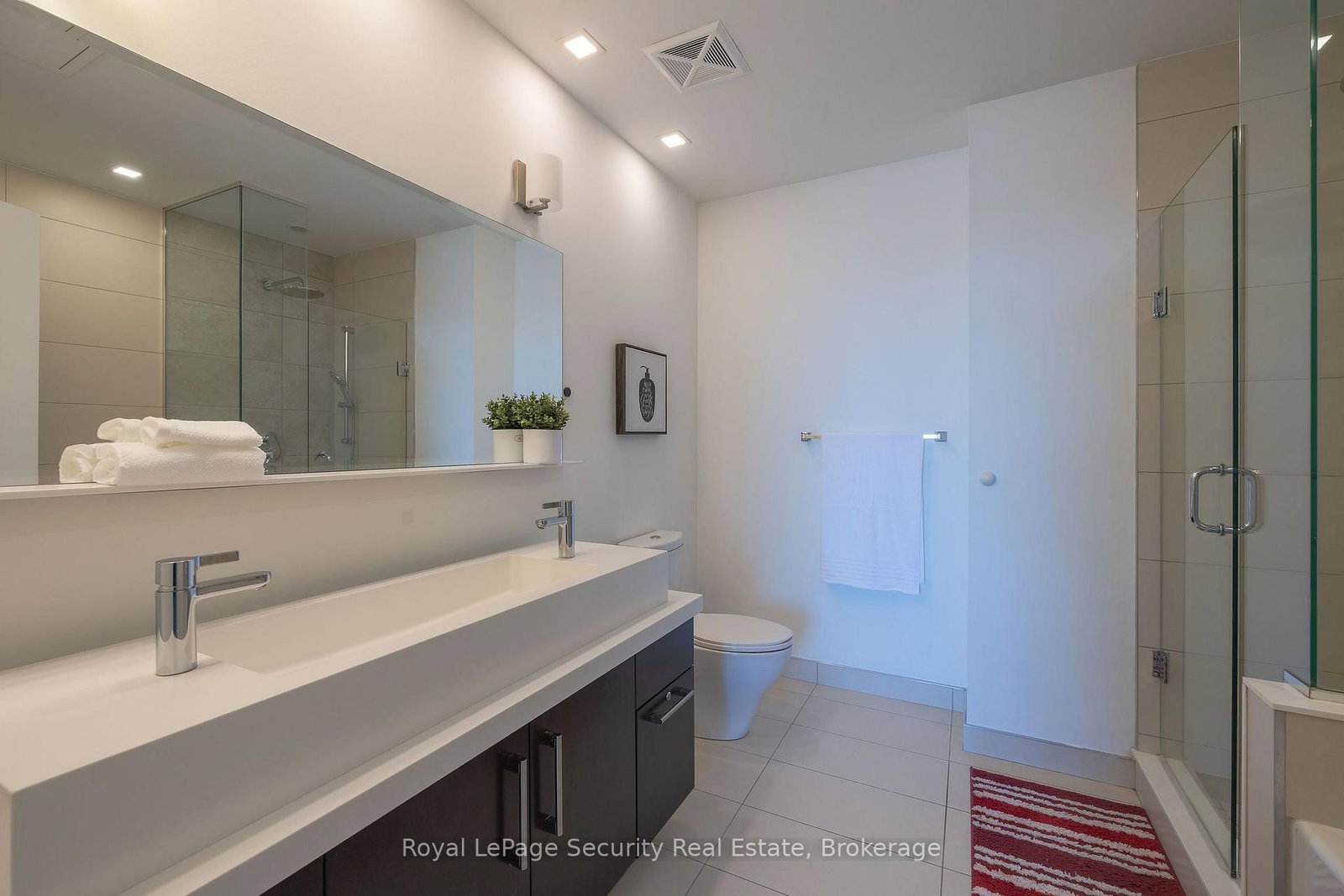 1080 Bay Street • #5301 • Toronto, ON photo 12