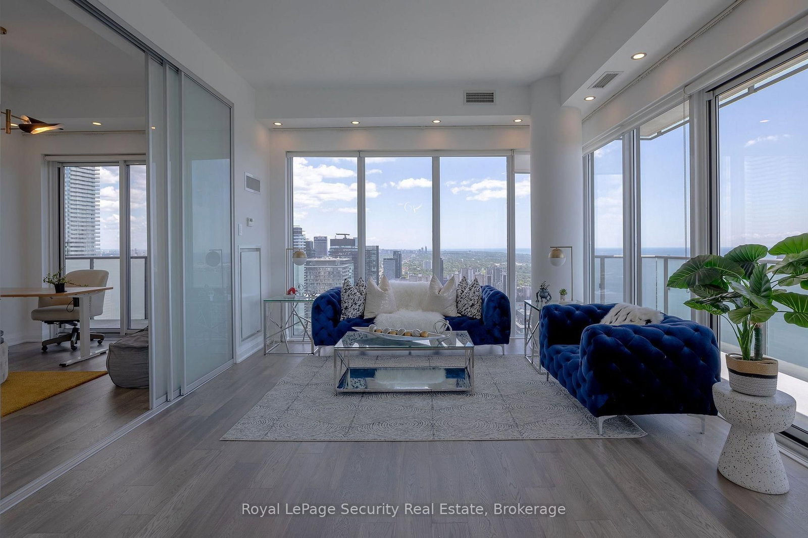 1080 Bay Street • #5301 • Toronto, ON photo 25