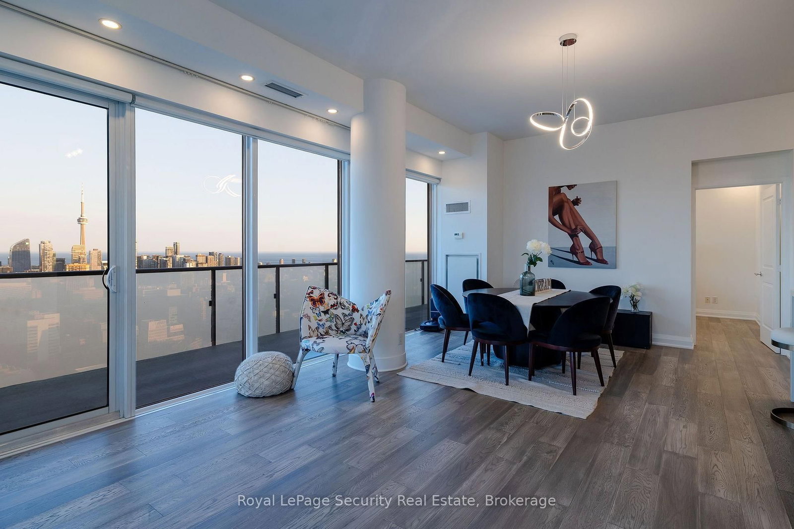 1080 Bay Street • #5301 • Toronto, ON photo 30