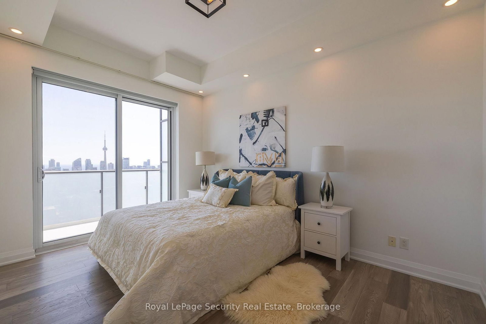 1080 Bay Street • #5301 • Toronto, ON photo 9