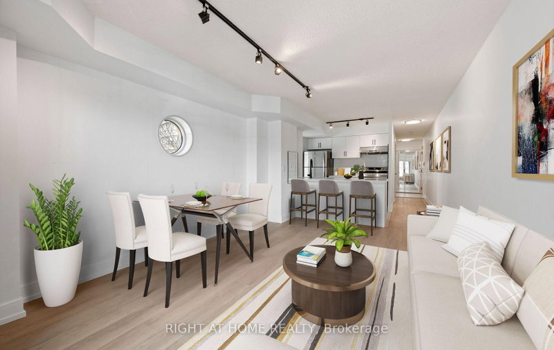 219 - 600 Queens Quay