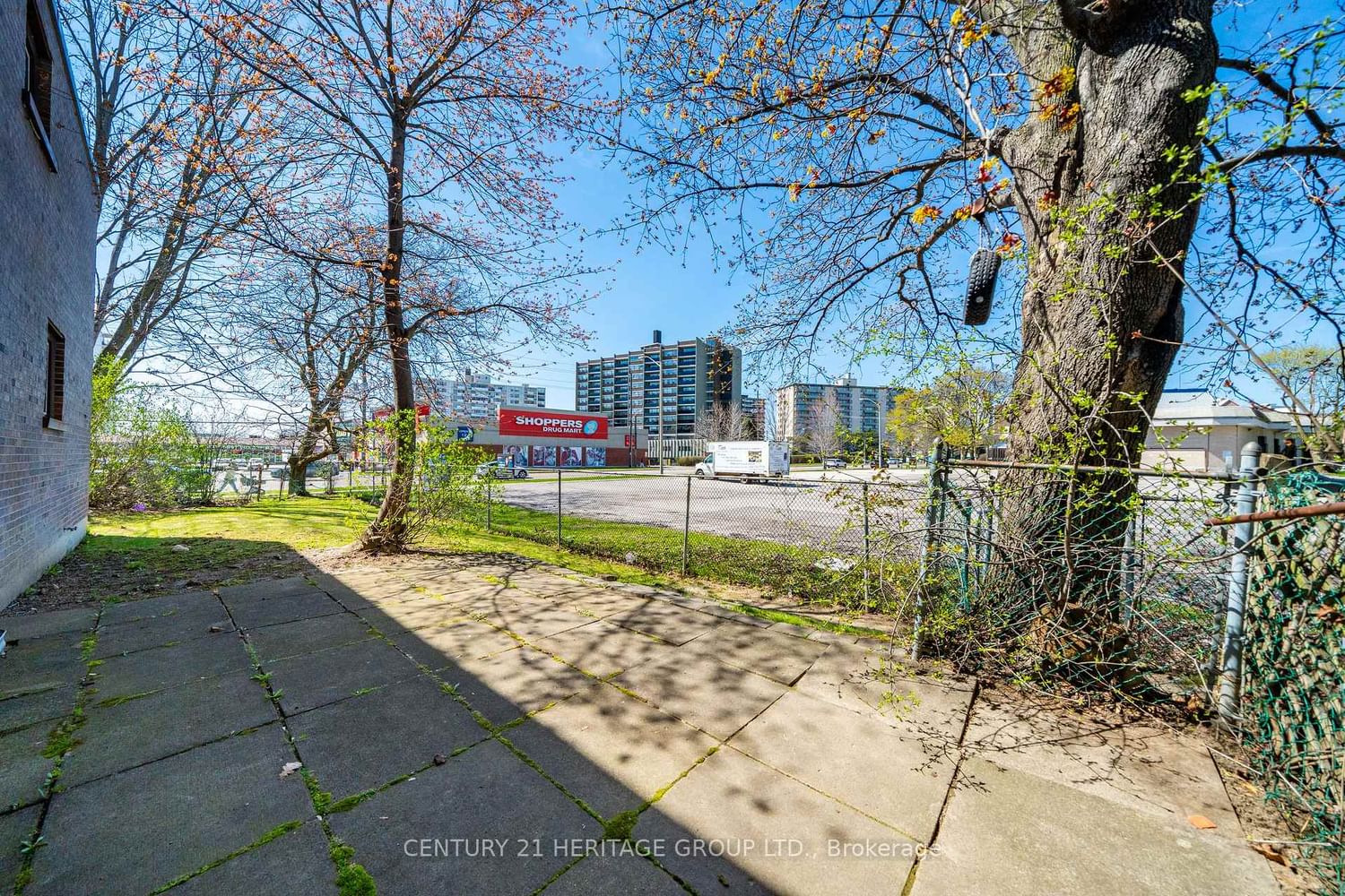 19 Candy Court Way • Toronto, ON photo 40