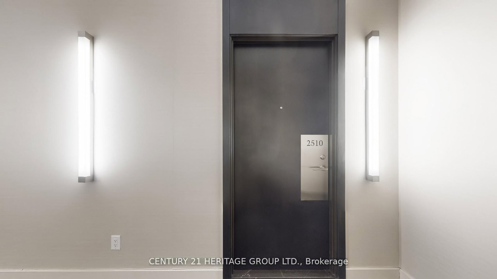 2 Anndale Drive • #2511 • Toronto, ON photo 8