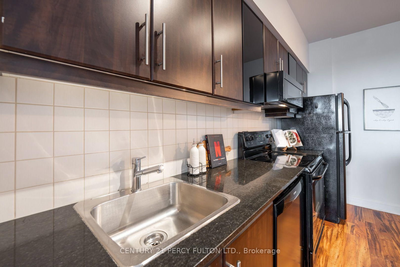 35 Brian Peck Crescent • #1510 • Toronto, ON photo 14