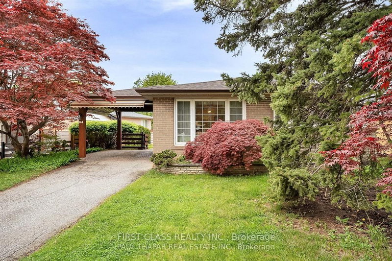 64 Grove Park Crescent