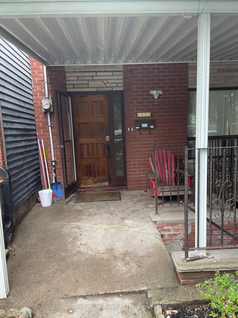 MAINFLOOR - 139 Lippincott Street