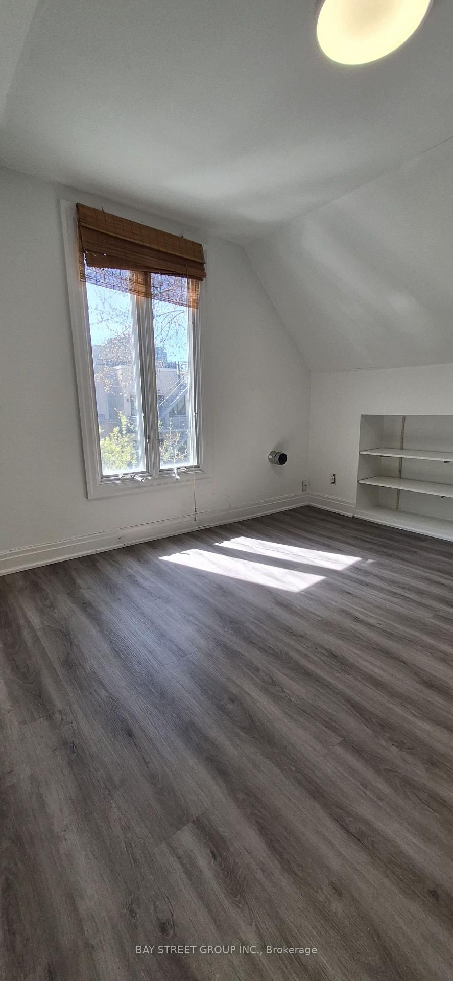 6 Ferndale Avenue • Toronto, ON photo 16