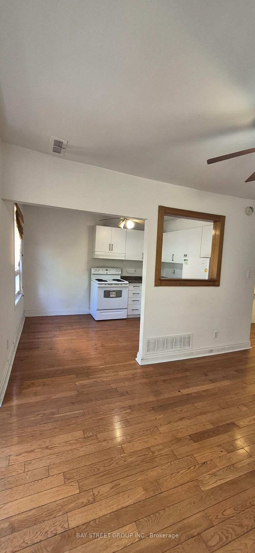 6 Ferndale Avenue • Toronto, ON photo 23