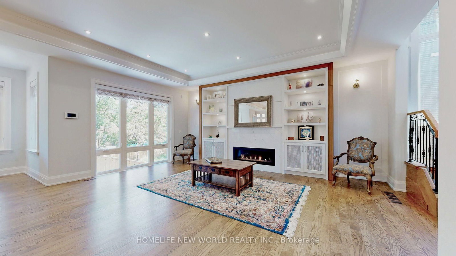 Listing Image 7