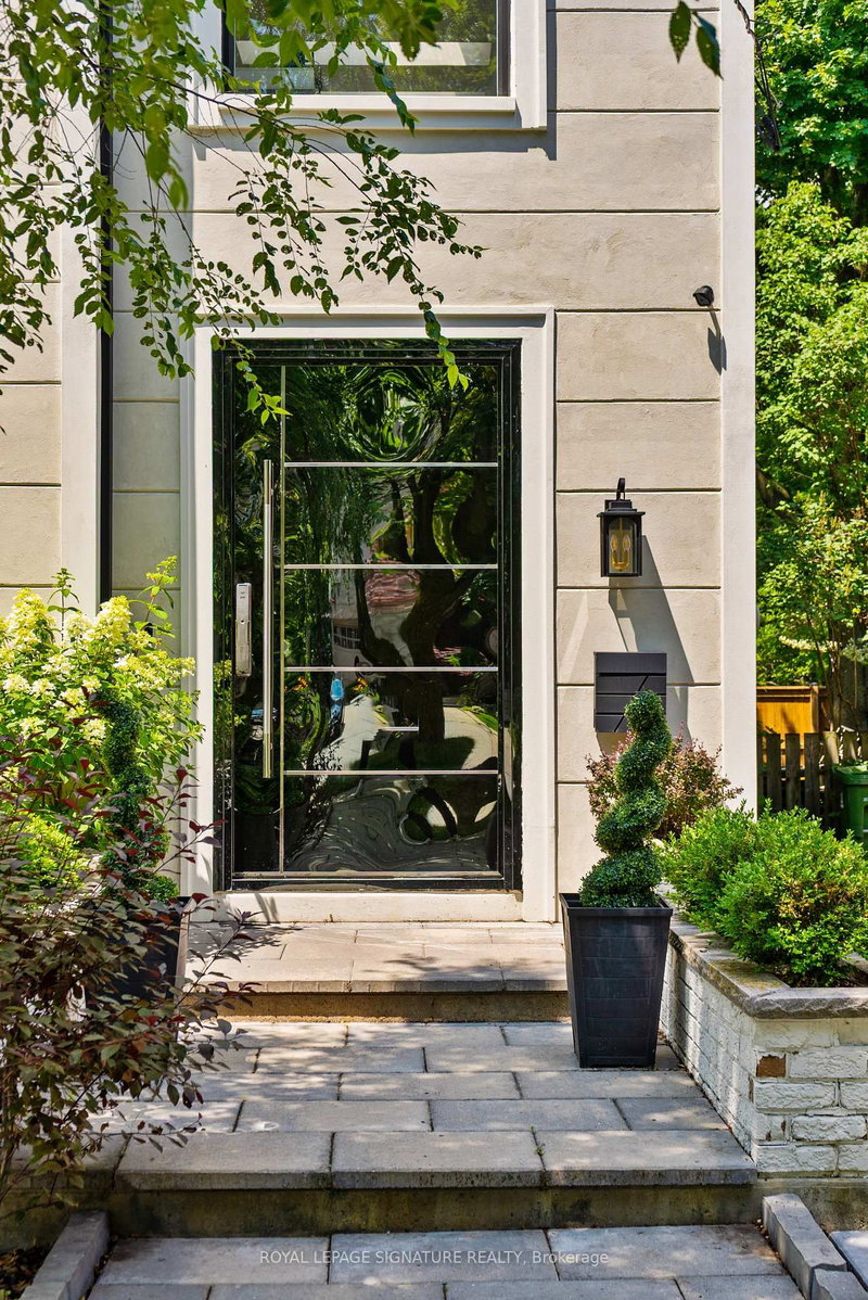 492 Old Orchard Grove