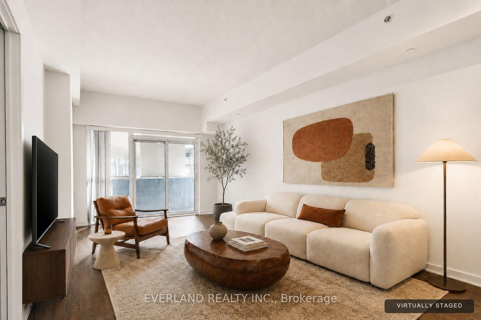 20 Bruyeres Mews • #201 • Toronto, ON photo 1