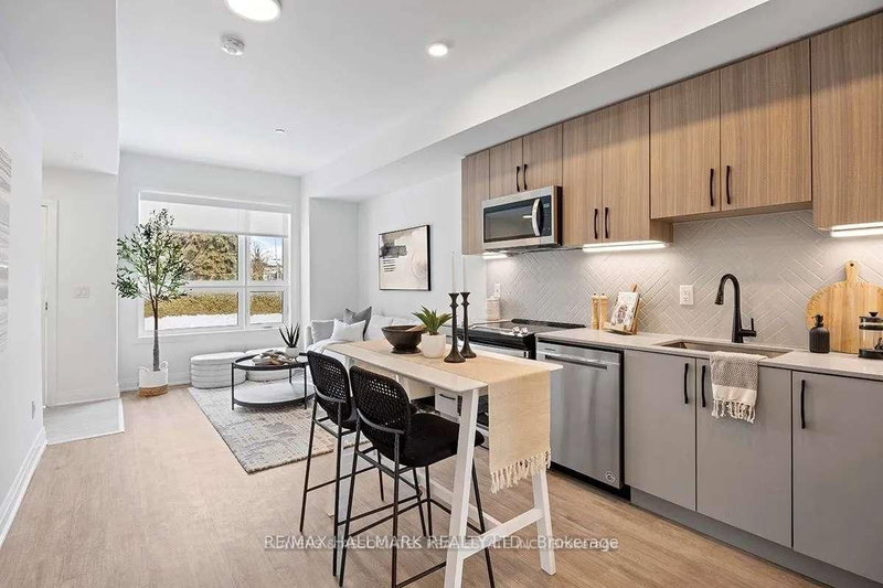 21 - 15 Brenthall Avenue