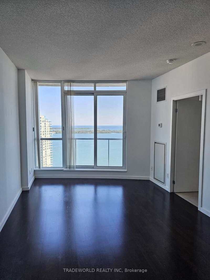 3505 - 208 Queens Quay W