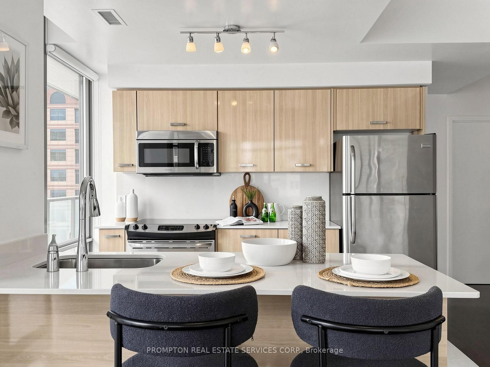 832 Bay Street • #905 • Toronto, ON photo 13