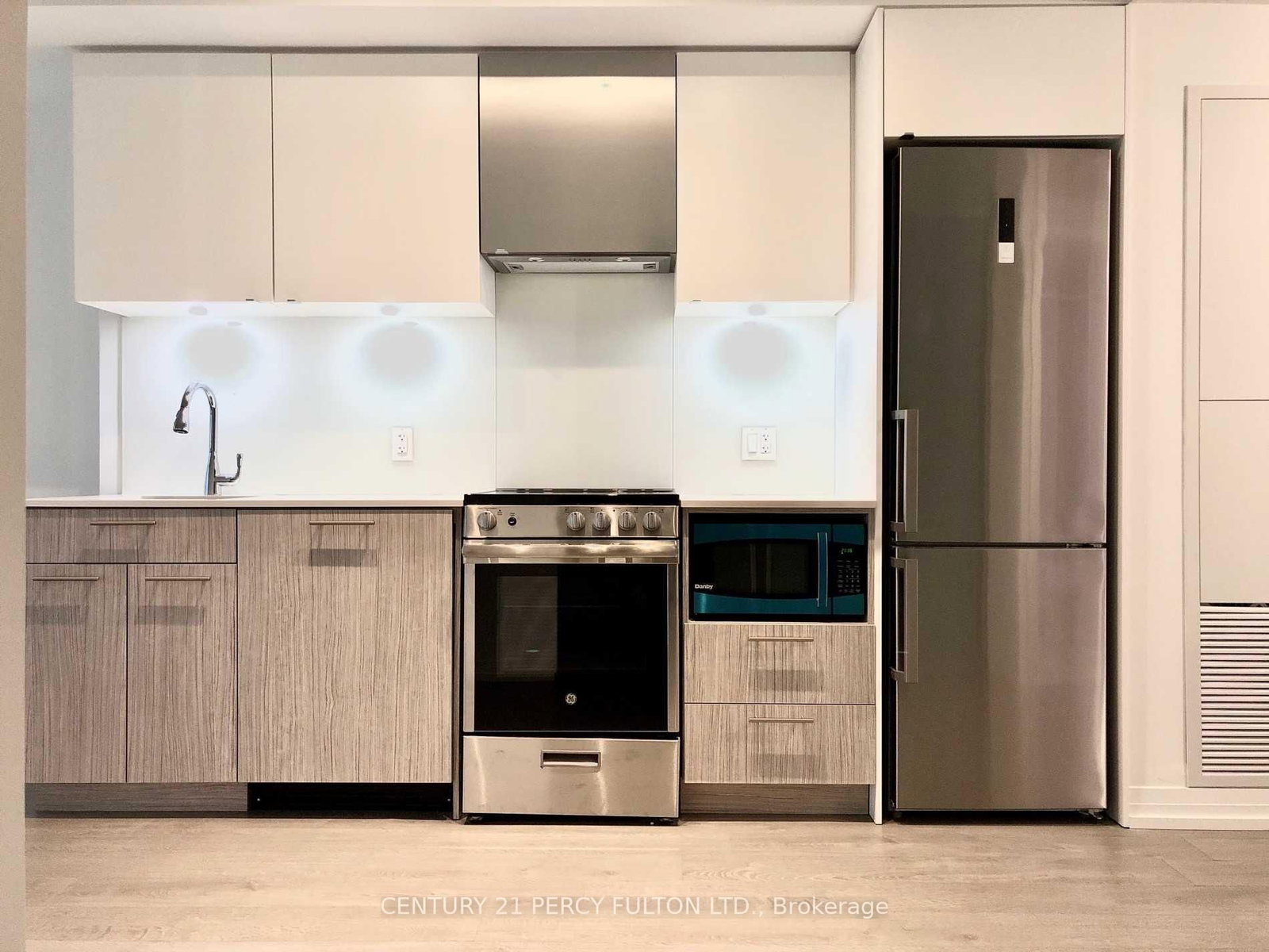 251 Jarvis Street • #839 • Toronto, ON photo 5