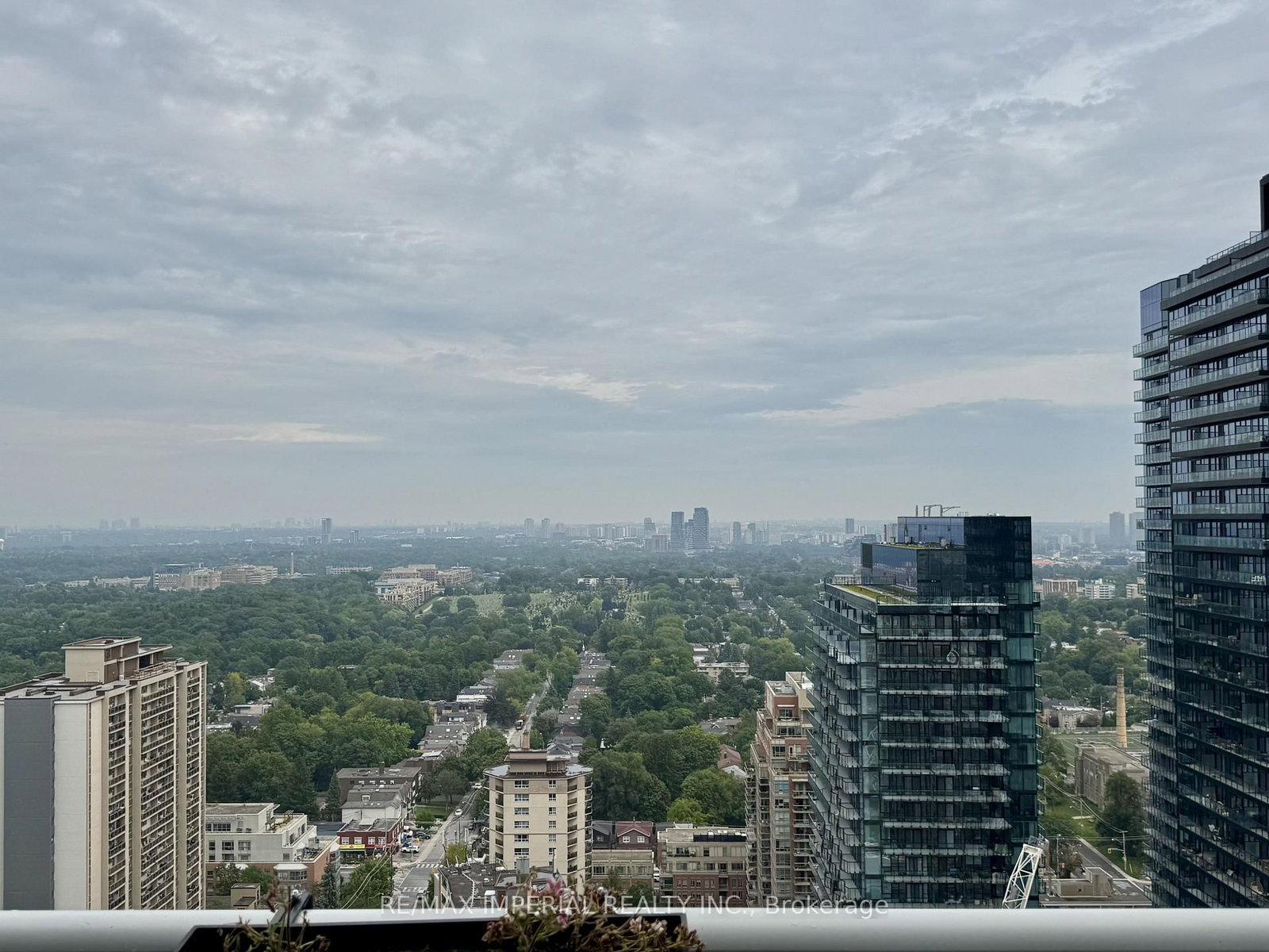 101 Erskine Avenue • #2905 • Toronto, ON photo 20