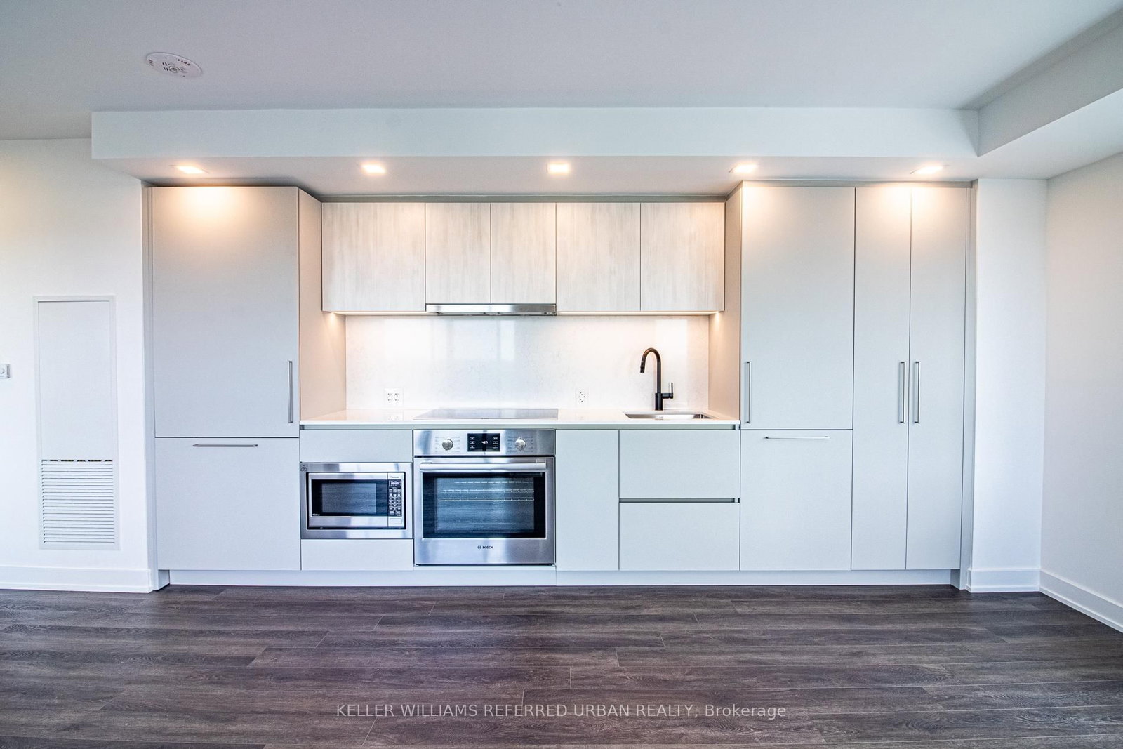 609 Sherbourne Street • #2104 • Toronto, ON photo 18