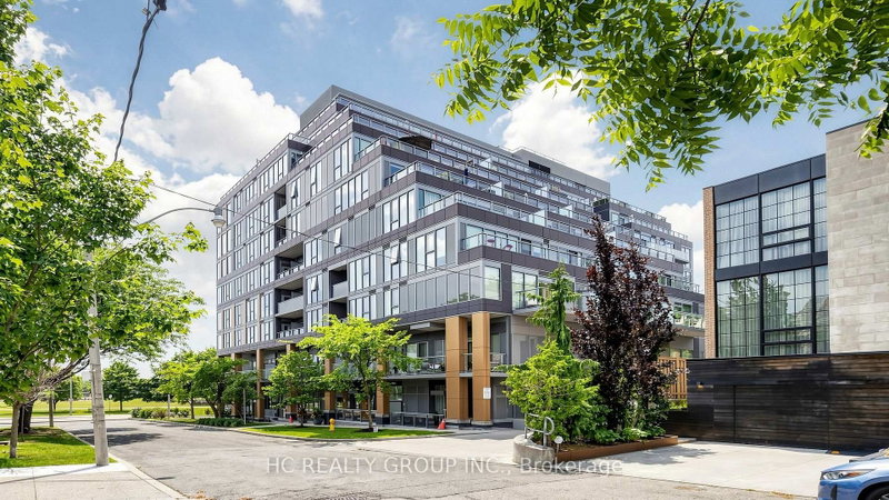 701 - 6 Parkwood Avenue