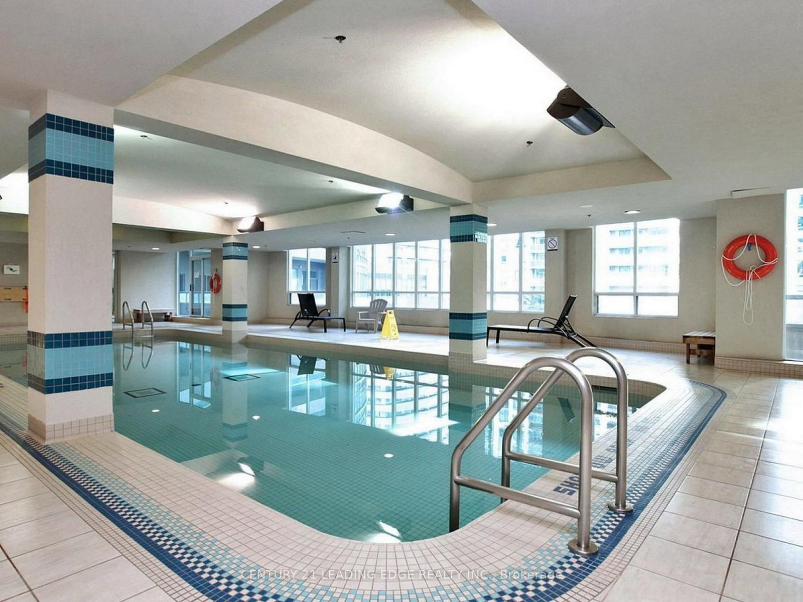 30 Grand Trunk Crescent • #3503 • Toronto, ON photo 35