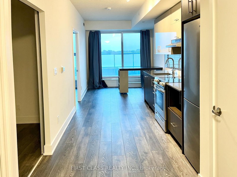 620 - 188 Fairview Mall Drive