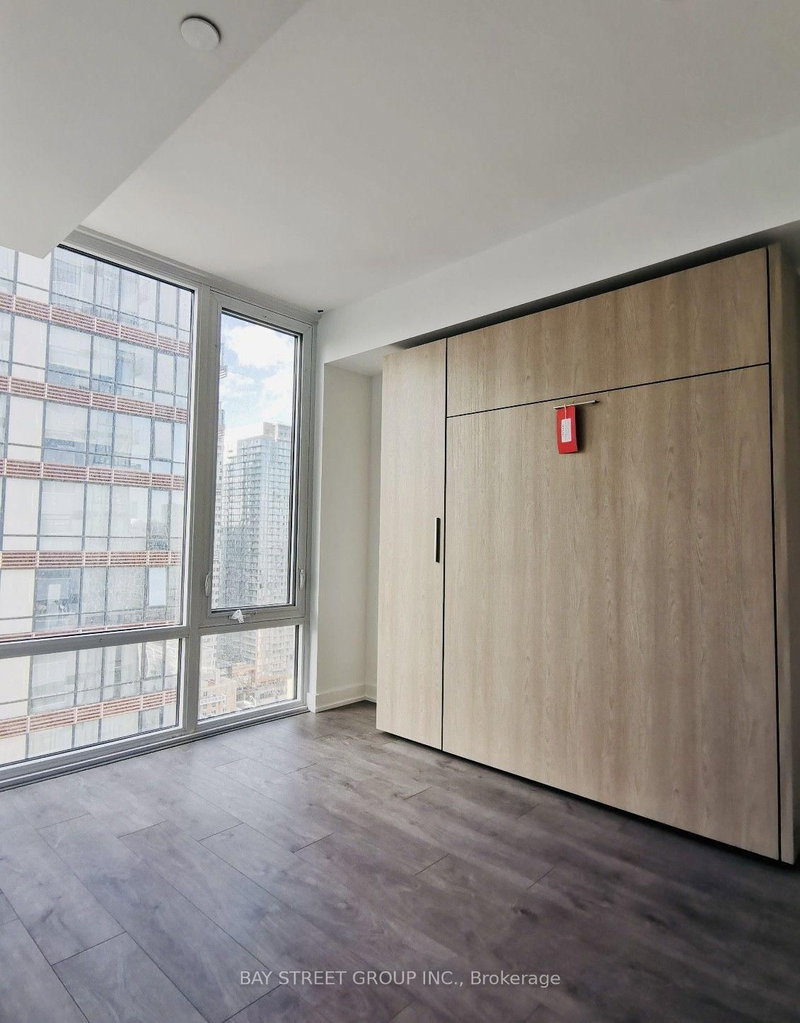 3 - 501 Yonge Street