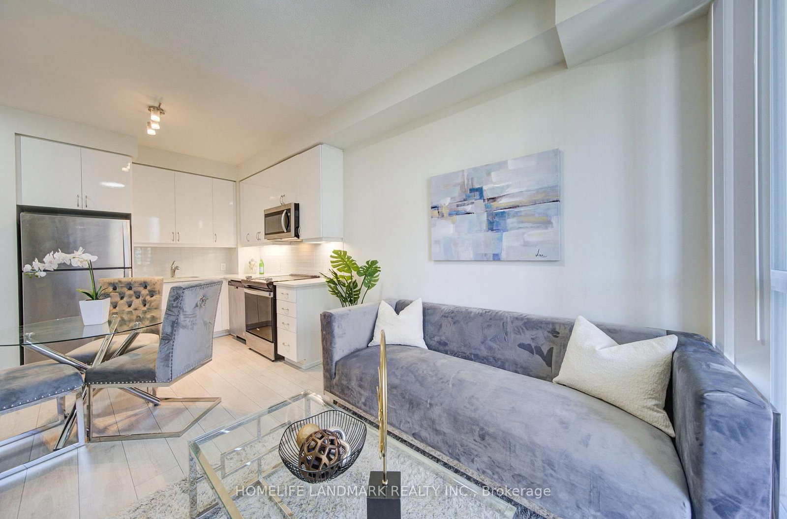 4955 yonge Street • #818 • Toronto, ON photo 10