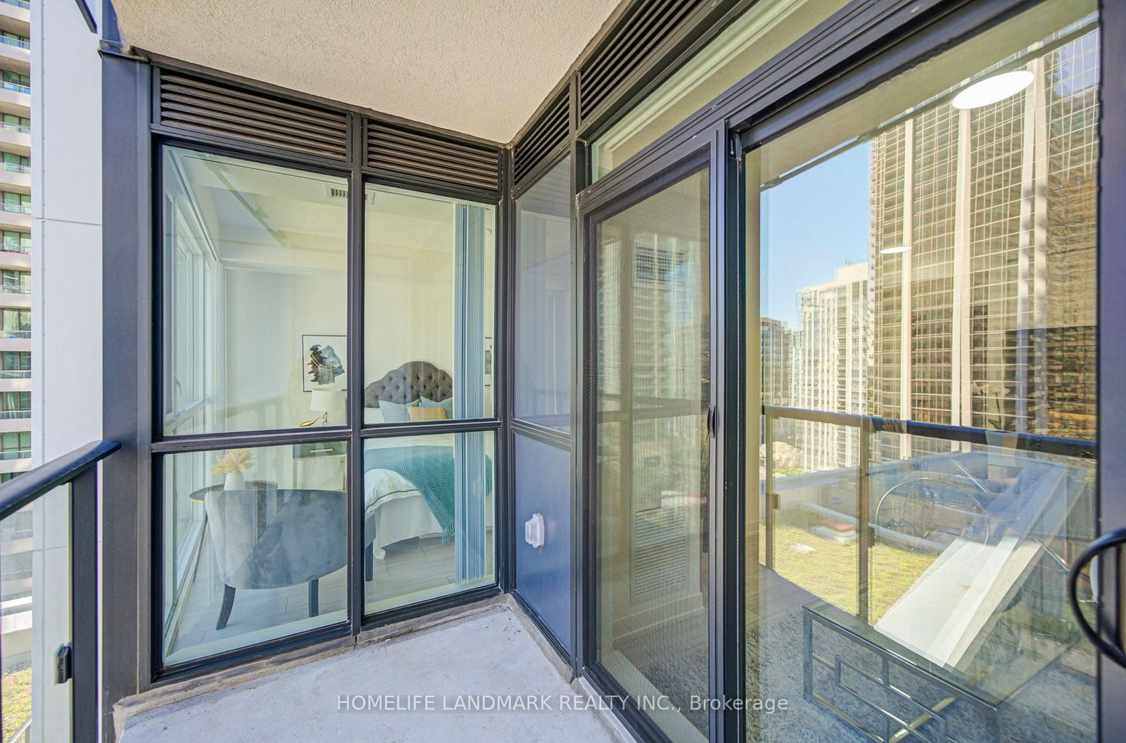 4955 yonge Street • #818 • Toronto, ON photo 19