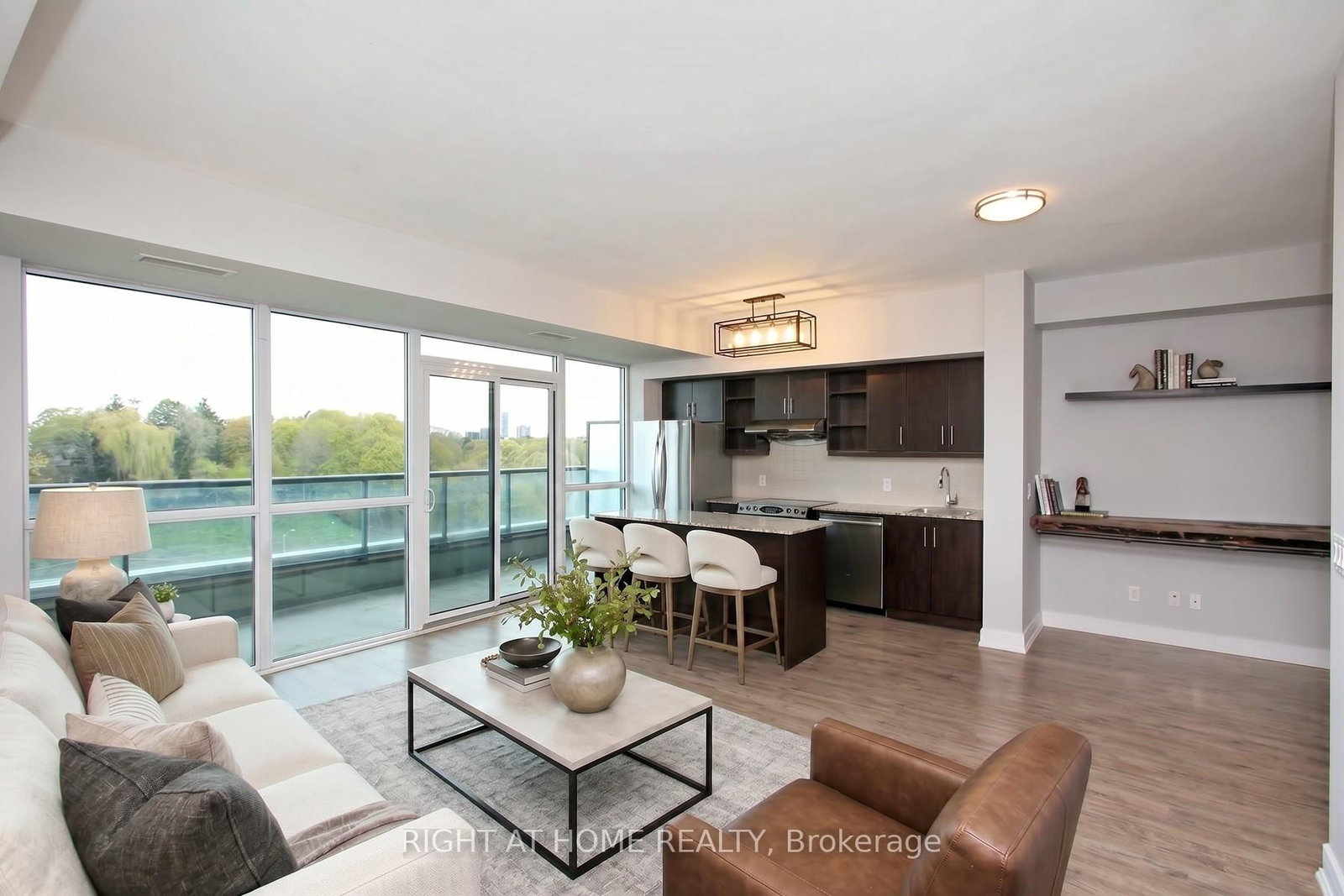 35 Brian Peck Crescent • #303 • Toronto, ON photo 13