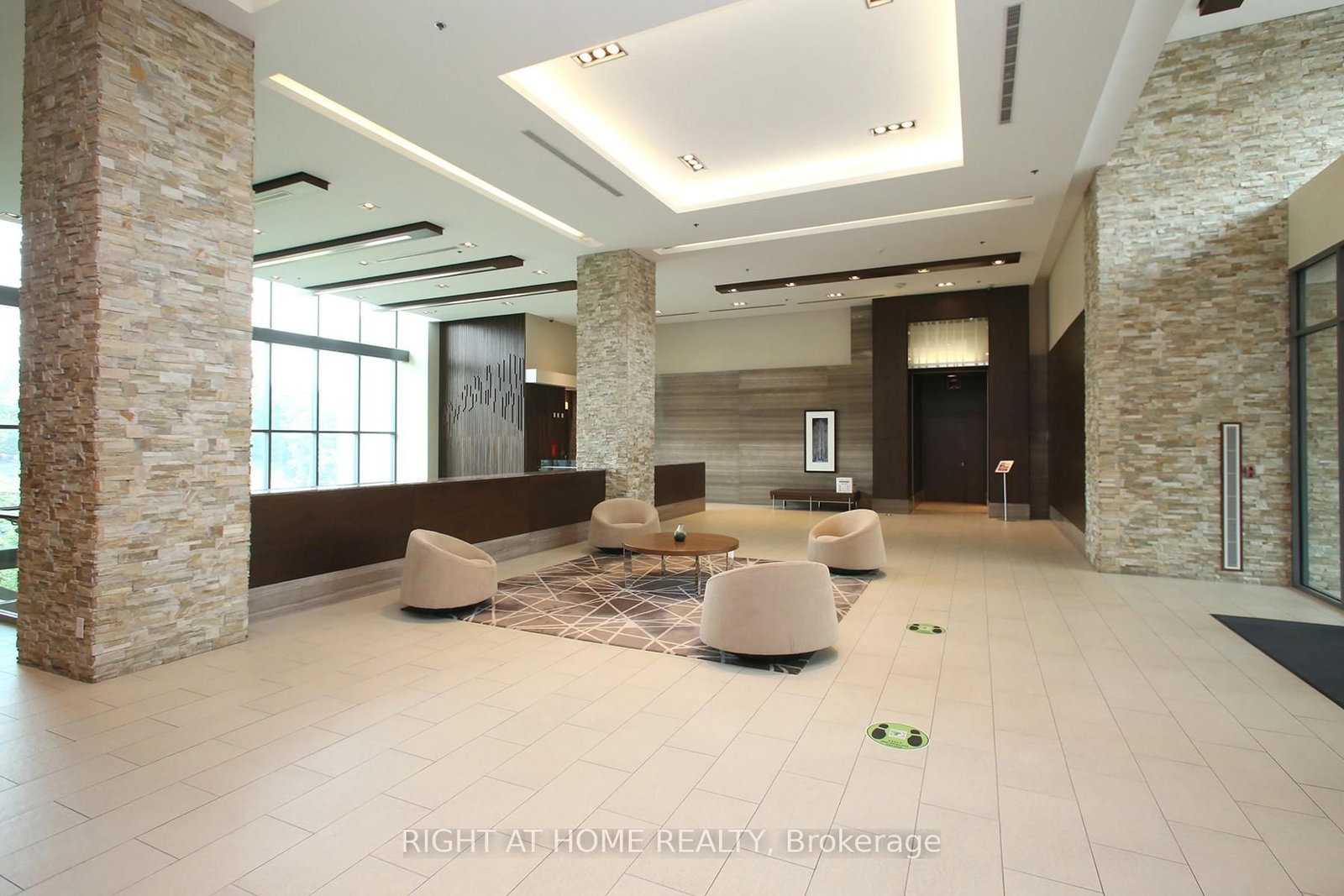35 Brian Peck Crescent • #303 • Toronto, ON photo 2
