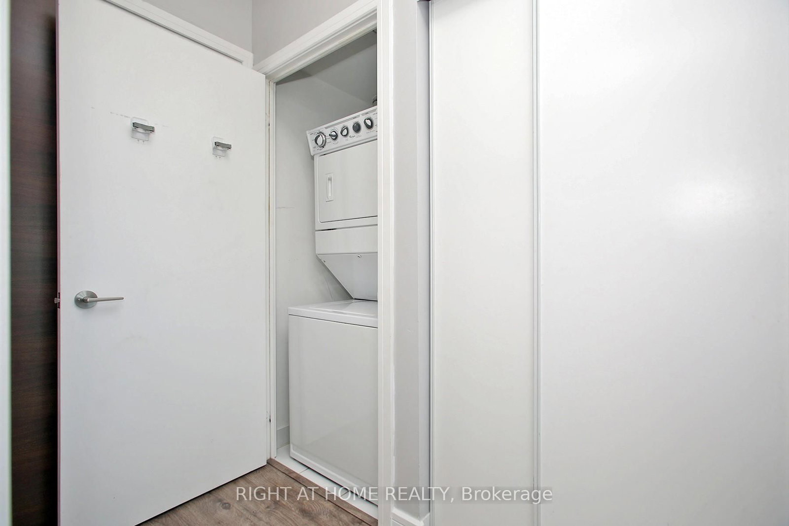 35 Brian Peck Crescent • #303 • Toronto, ON photo 20