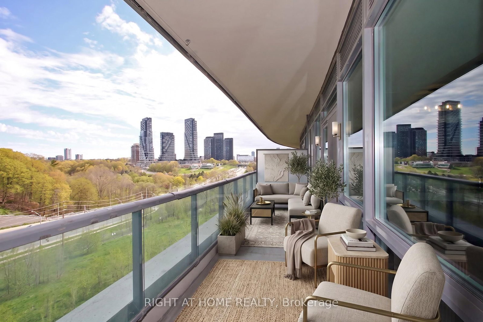 35 Brian Peck Crescent • #303 • Toronto, ON photo 21
