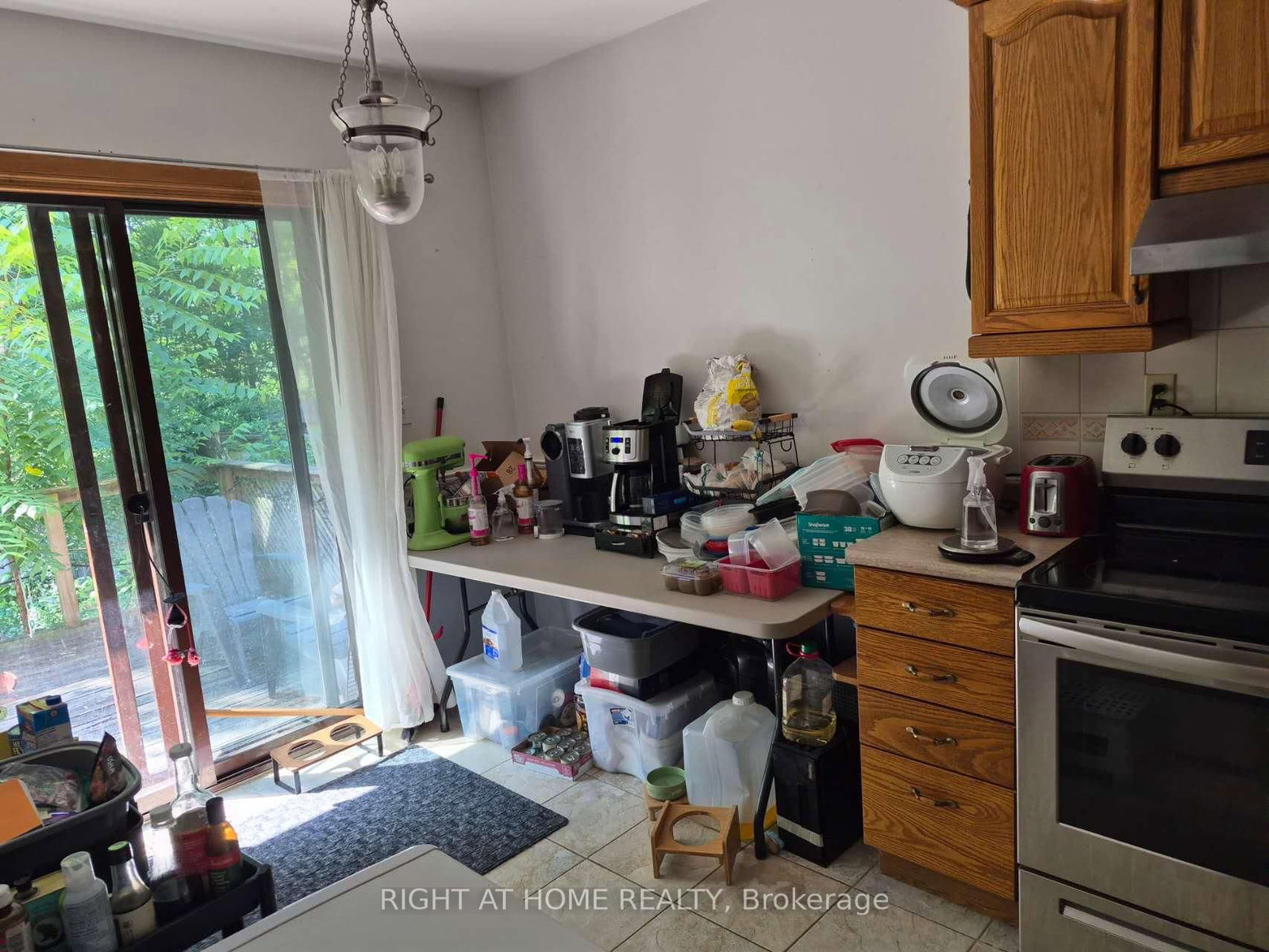 17 Gwendolen Avenue • Toronto, ON photo 7