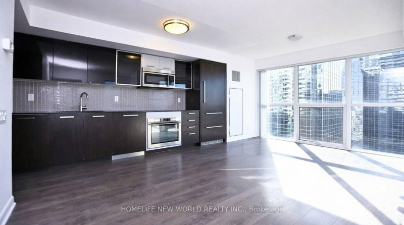 712 - 5162 Yonge Street