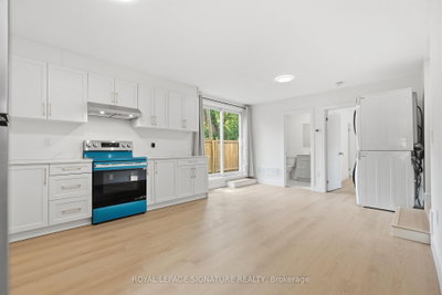 Detached House leased at 5-53 Bishop Avenue, Toronto, Ontario, M2M 1Z4 - Newtonbrook East - MLS: C13655140